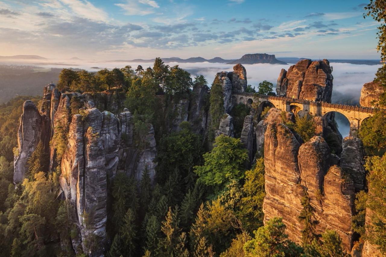 Restaurant Und Pension Zur Puppenstube Штольпен Екстер'єр фото